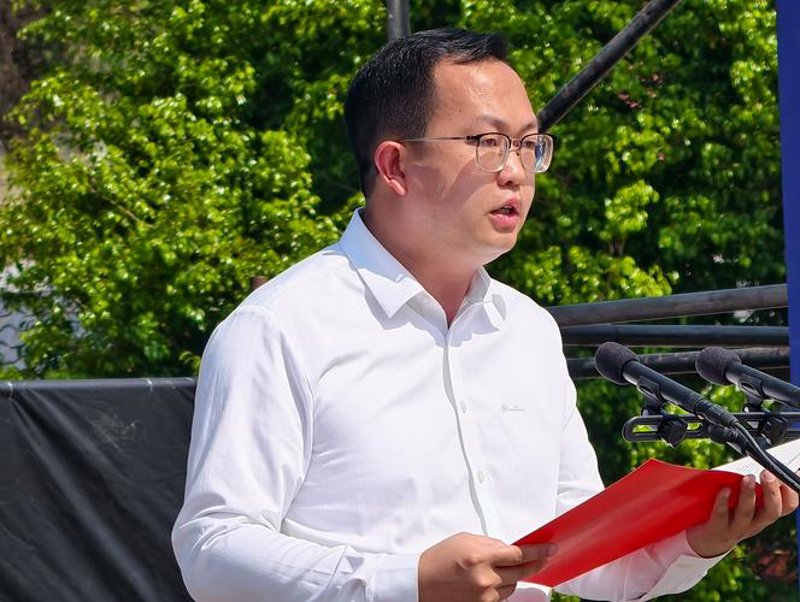 云霄县网站建设：抓住数字化风口